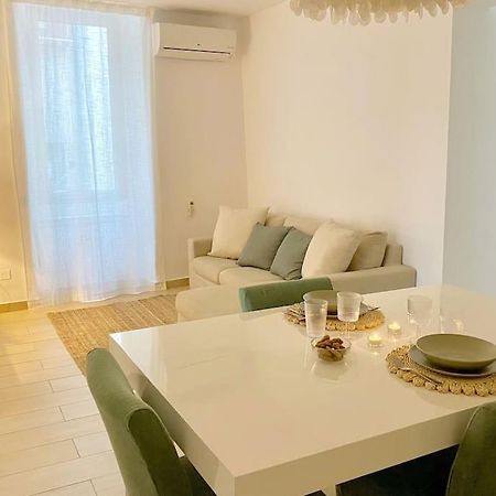 Casa Re Manfredi 12 Villa Bari Bagian luar foto