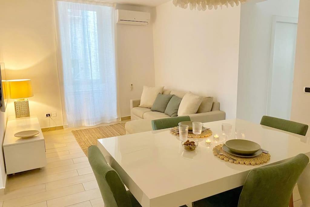Casa Re Manfredi 12 Villa Bari Bagian luar foto