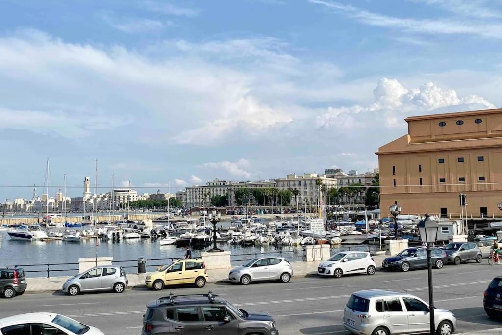 Casa Re Manfredi 12 Villa Bari Bagian luar foto