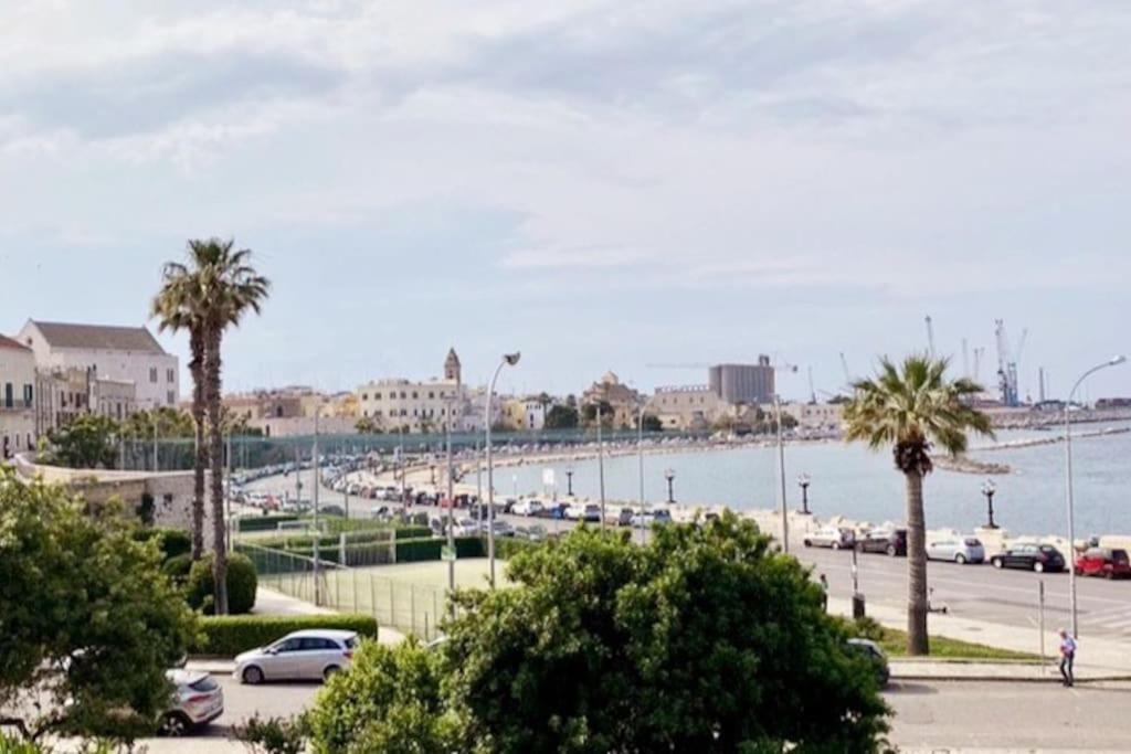 Casa Re Manfredi 12 Villa Bari Bagian luar foto
